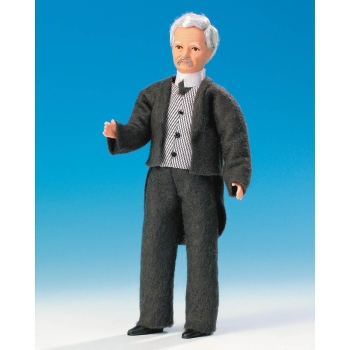 Elderly gentleman in grey tailcoat