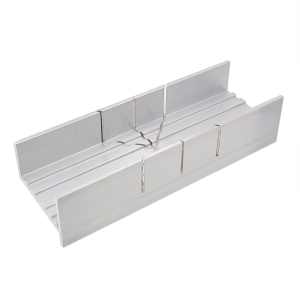 Precision mitre box in aluminium