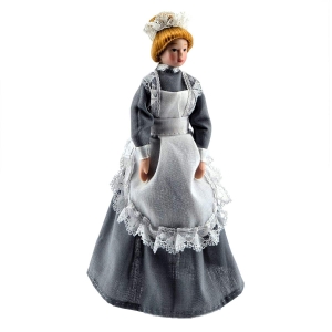 Dienstmädchen im grauen Kleid