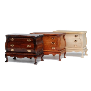 Dutch Bombe Commode